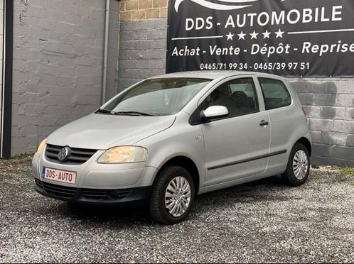 ***Volkswagen fox Garantie 12 mois ✅, Autos, Volkswagen, Entreprise, Fox, Essence, Euro 4, Berline, 3 portes, Boîte manuelle, Argent ou Gris