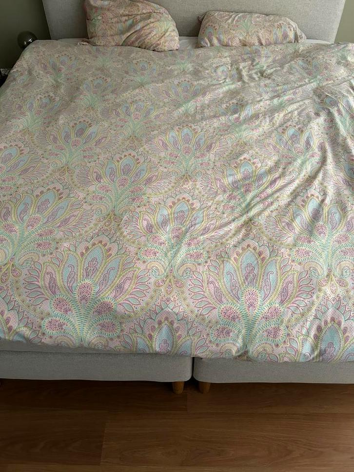 Beddengoed 2 persoonbed - floraal bloemen, Huis en Inrichting, Slaapkamer | Beddengoed, Zo goed als nieuw, Ophalen of Verzenden
