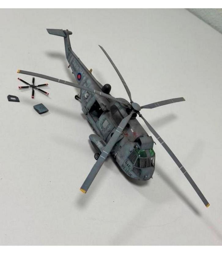 1:48 sea king Helikopter Westland Airfix Multi-role maritiem, Hobby en Vrije tijd, Modelbouw | Vliegtuigen en Helikopters, Zo goed als nieuw