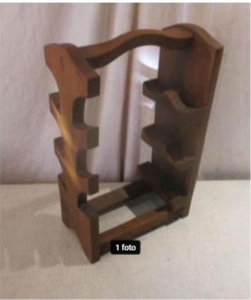 Retro Houten Wijnrek voor 6 flessen beschikbaar voor biedingen
