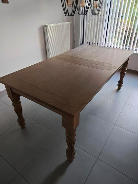 Robuuste, praktische eiken tafel, Huis en Inrichting, Tafels | Eettafels, Gebruikt, Ophalen