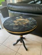 Tafeltje, Antiek en Kunst, Ophalen