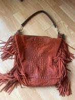 Suede boho tas, Handtassen en Accessoires, Tassen | Damestassen, Ophalen of Verzenden, Zo goed als nieuw