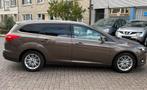 Ford Focus Titanium 2017. Benzine, Focus, Stof, Bruin, Bedrijf