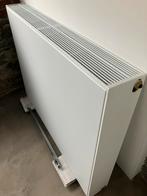 Nieuwe designradiator VASCO Flatline 3859W 3859W 120 X90, Doe-het-zelf en Bouw, Verwarming en Radiatoren, Nieuw, Radiator