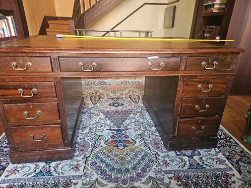 Vintage Partner's Desk, Antiek en Kunst, Antiek | Meubels | Tafels, Ophalen
