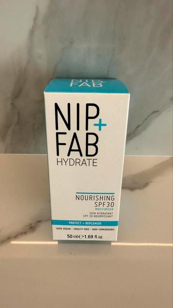 Nip + Fab Hydrate Nourishing SPF30 Moisturiser beschikbaar voor biedingen