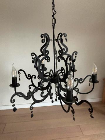 Zwarte hanglamp kroonluster - modern met retro stijl beschikbaar voor biedingen