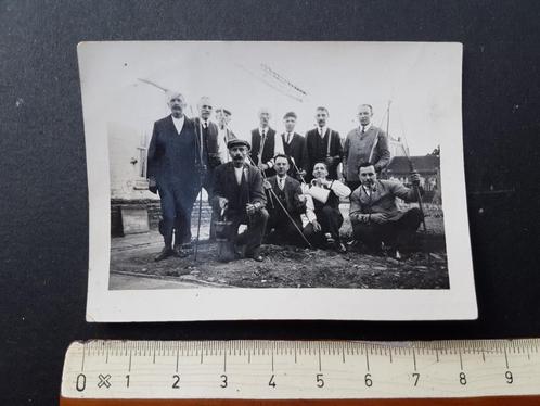 Foto Groep mannen met pijl en boog handboog, Sport en Fitness, Handboogschieten, Gebruikt, Longbow, Verzenden