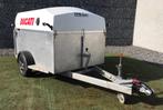 gesloten motortrailer TE HUUR, Ophalen