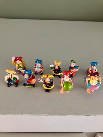 Set 10 verschillende figuurtjes van kabouter plop studio 100, Enlèvement ou Envoi
