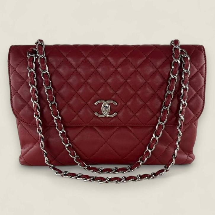 Chanel jumbo quilted flap bag, Handtassen en Accessoires, Tassen | Schoudertassen, Gebruikt, Overige merken, Rood, Leer, Ophalen of Verzenden
