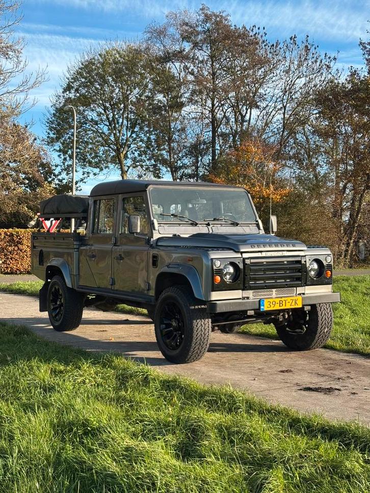 Land Rover Defender 130 TD5 2002, Auto's, Land Rover, Particulier, 4x4, Alarm, Bluetooth, Centrale vergrendeling, Dakrails, LED verlichting