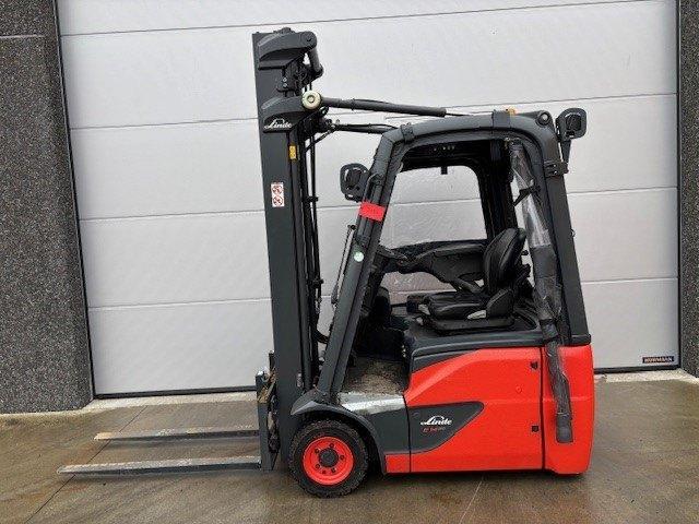 Chariot élévateur Linde (3184), Articles professionnels, Machines & Construction | Chariots élévateurs & Transport interne, Chariot élévateur