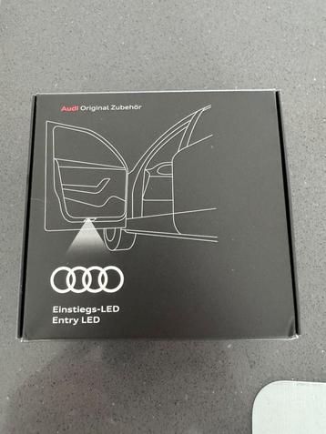 Audi deurlamp beschikbaar voor biedingen