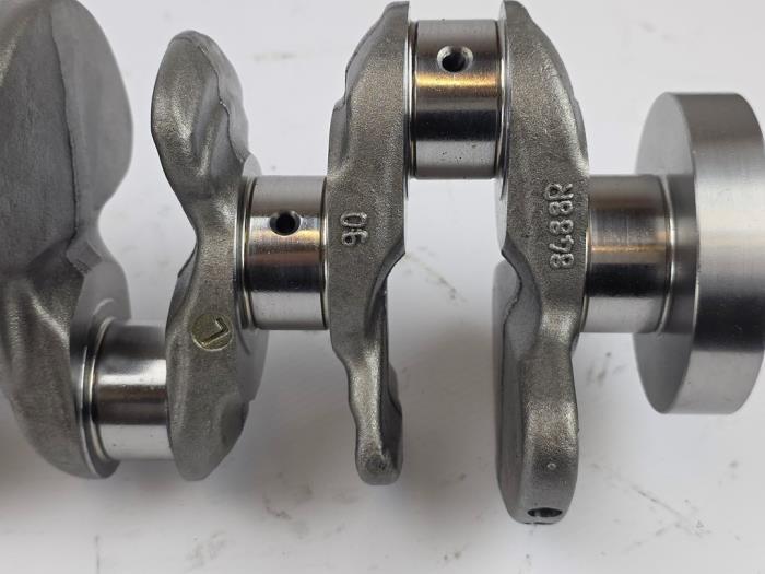 Krukas van een Mercedes CLA, Auto-onderdelen, Motor en Toebehoren, Mercedes-Benz, Nieuw, 6 maanden garantie, 12 maanden garantie