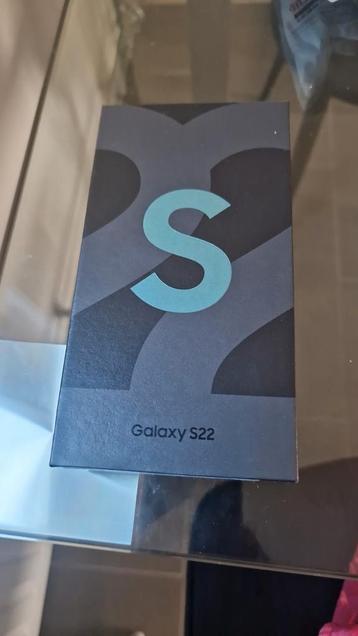 Samsung galaxy s22 green *Nieuw* beschikbaar voor biedingen