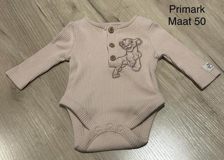 Romper Lion King (Primark, maat 50), Kinderen en Baby's, Babykleding | Maat 50, Zo goed als nieuw, Ophalen of Verzenden