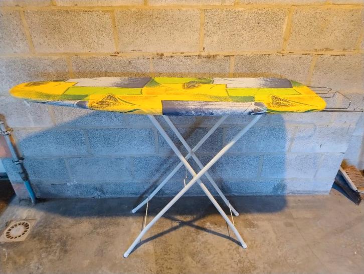 planche à repasser, Electroménager, Fers à repasser & Planches à repasser, Utilisé, Enlèvement