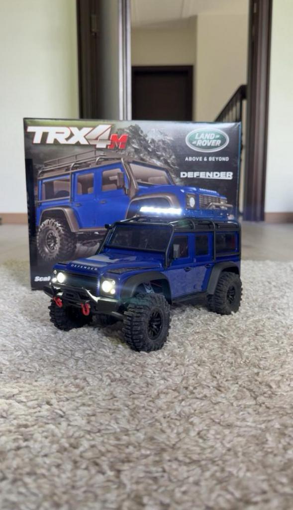 Traxxas trx 4 m met  ledlichtpaket, Hobby en Vrije tijd, Modelbouw | Radiografisch | Auto's, Nieuw, Auto offroad, Elektro, RTR (Ready to Run)