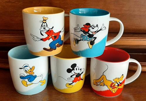 Set van 5 gloednieuwe Disney "Mickey en vrienden" mokken, Verzamelen, Disney, Nieuw, Ophalen of Verzenden