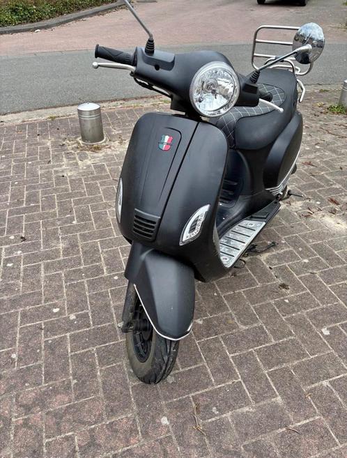 GTS Toscana A-klasse brommer, Fietsen en Brommers, Brommeronderdelen | Scooters, Zo goed als nieuw, Overige merken, Ophalen