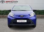 Toyota Aygo X play+comfortpack+cam+apple car, Blauw, 72 pk, Handgeschakeld, 5 deurs