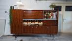 Vintage meubels met tufting, Huis en Inrichting, Kasten | Buffetkasten, Ophalen