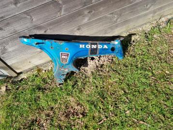 Honda dax kader 50 cc . Origineel  beschikbaar voor biedingen