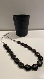 Bruine halsketting, Handtassen en Accessoires, Kettingen, Ophalen of Verzenden, Zo goed als nieuw, Bruin, Kunststof