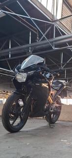 Honda cbr125r 2011, 125 cc, 11 kW of minder, 1 cilinder, Sport