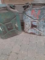 Jerrycans, Ophalen, Gebruikt