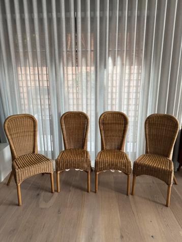 Set rotan eetkamerstoelen – Mid-Century Modern (jaren ’50-’ beschikbaar voor biedingen