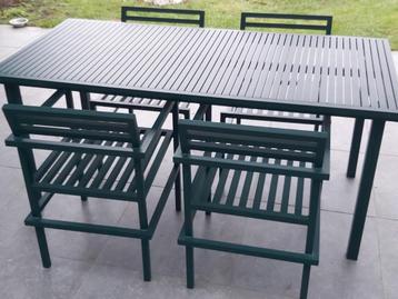 Nine furniture tuintafel met 8 stoelen  beschikbaar voor biedingen