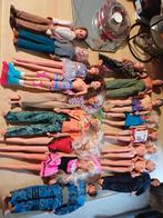 Lot de Poupées barbies et Ken, Enfants & Bébés, Jouets | Poupées, Enlèvement