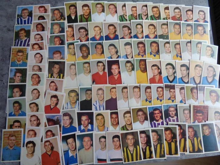 CARTES DE FOOTBALL  MAPLE LEAF ANNO 1963 113X, Hobby & Loisirs créatifs, Autocollants & Images, Envoi