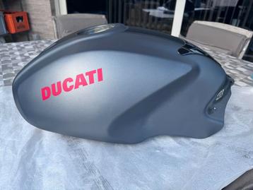 Réservoir Ducati S4R 998 Testastretta, Enlèvement, Utilisé