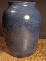 Blauwe vaas, Blauw, Aardewerk of Porselein, Ophalen of Verzenden, Zo goed als nieuw