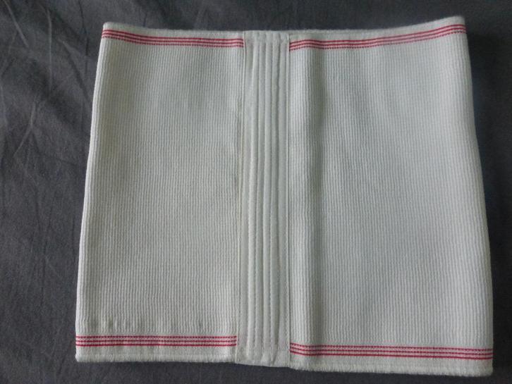 Ceinture NEUVE confort Thermolactyl Damart, Sports & Fitness, Équipement de fitness, Neuf, Abdominaux, Enlèvement ou Envoi