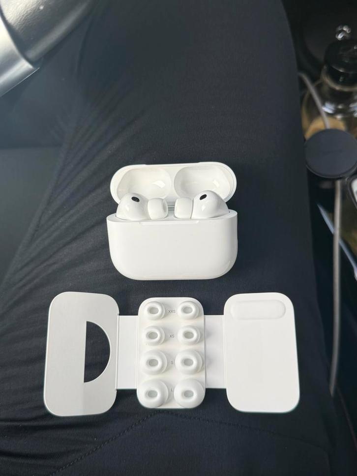 Airpods pro 3, Telecommunicatie, Mobiele telefoons | Oordopjes, Zo goed als nieuw, Ophalen of Verzenden