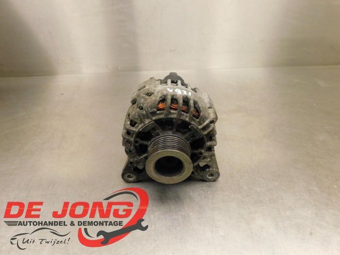 Dynamo d'un Renault Twingo, Autos : Pièces & Accessoires, Moteurs & Accessoires, Renault, Utilisé, 3 mois de garantie, Enlèvement ou Envoi