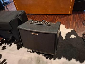 FENDER  ROLAND   SAMICK  AER beschikbaar voor biedingen