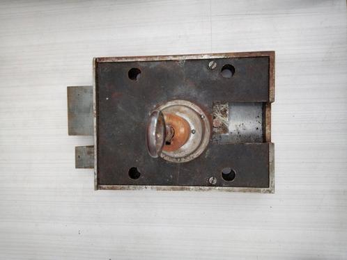 veilig slot, Doe-het-zelf en Bouw, Hang- en Sluitwerk, Gebruikt, Slot, IJzer, Ophalen of Verzenden
