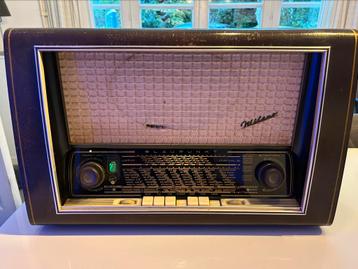 Blaupunkt Milano 1955 oude lampen radio - model 2225 disponible aux enchères