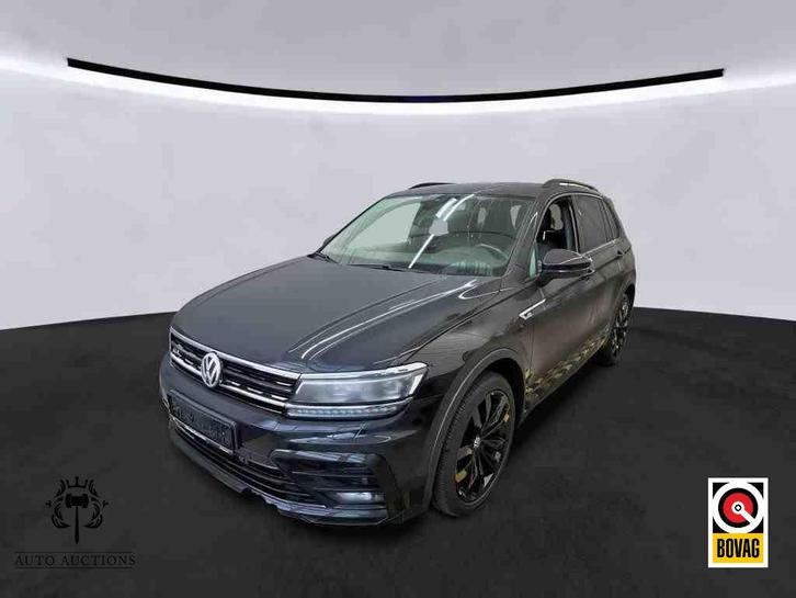 Volkswagen Tiguan 2.0 TSI 4Motion R-Line 2x Panodak | 360 |, Auto's, Volkswagen, Bedrijf, Tiguan, 4x4, ABS, Adaptieve lichten