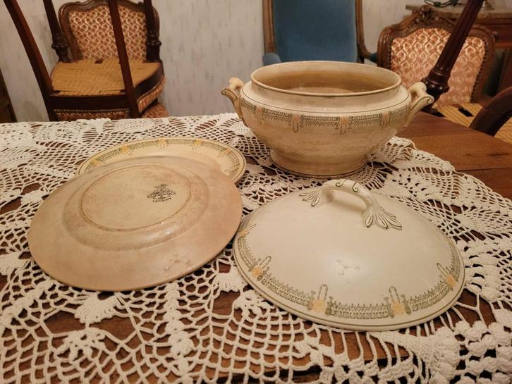 Longwy soeppan, Antiek en Kunst, Antiek | Keramiek en Aardewerk, Ophalen of Verzenden