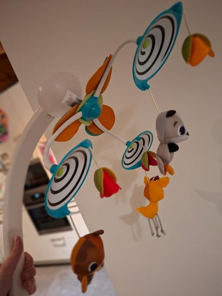 Tiny Love Mobile met dieren - met muziek, Enfants & Bébés, Jouets | Jouets de bébé, Utilisé, Mobile, Avec lumière, Enlèvement
