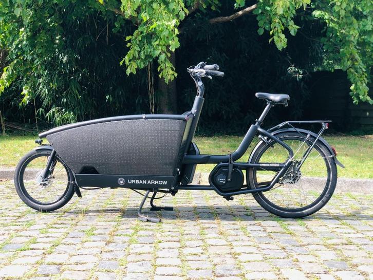Urban Arrow Family (2021), Fietsen en Brommers, Fietsen | Bakfietsen, Gebruikt, 2 kinderen, Elektrisch, Ophalen