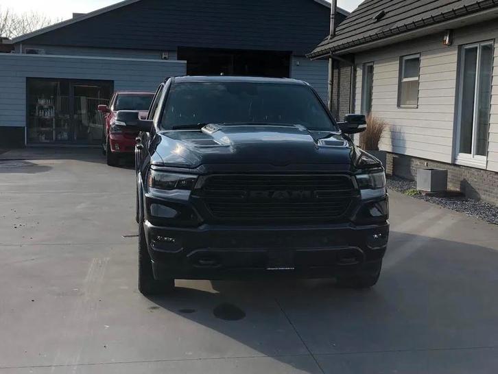 Dodge Ram Laramie night (bj 2021, automaat), Auto's, Dodge, Bedrijf, Te koop, Overige modellen, ABS, Achteruitrijcamera, Adaptive Cruise Control