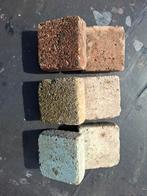 Klinkers in 3 kleuren rood,blauw en geel., Ophalen, Gebruikt, Klinkers, 10 m² of meer